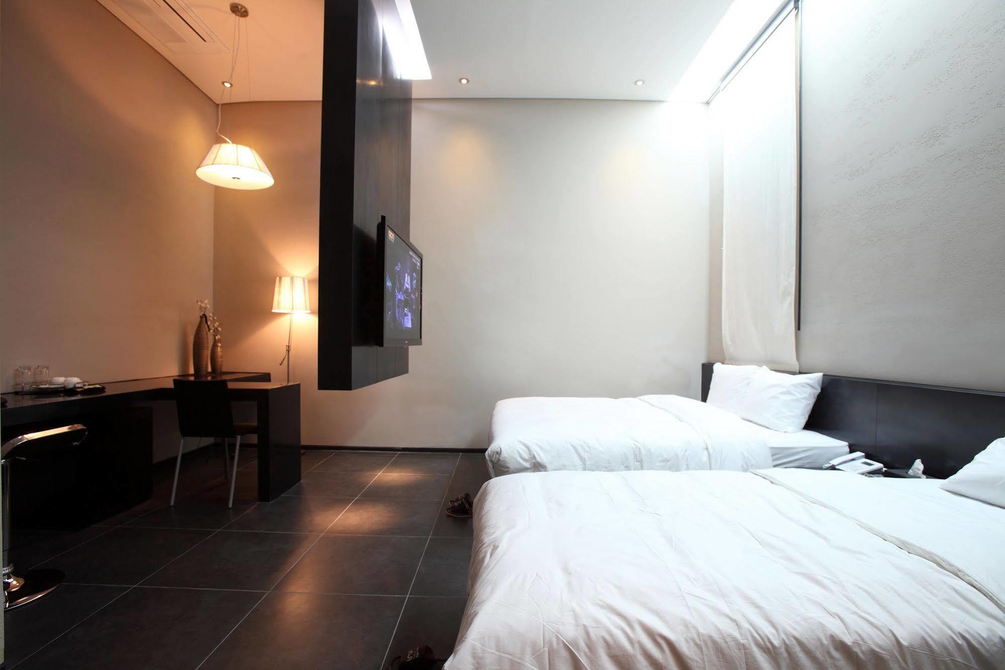 סיאול Hotel Irene Myeongdong מראה חיצוני תמונה